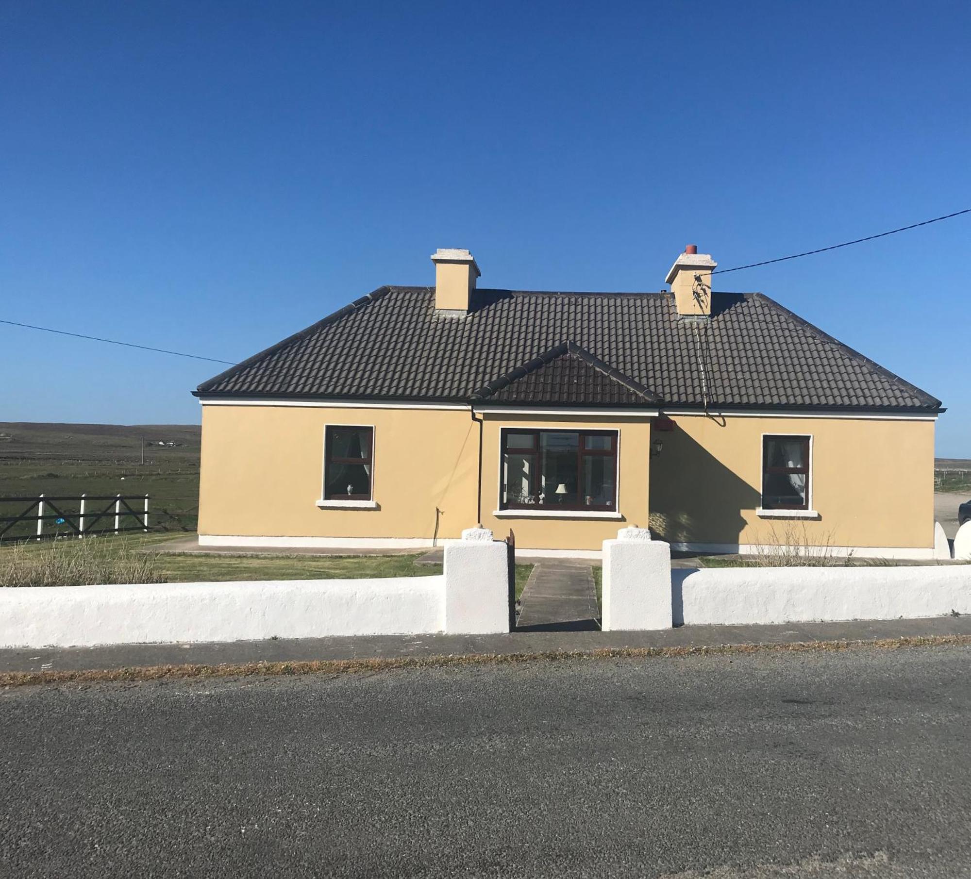 The West House Villa Belmullet ภายนอก รูปภาพ