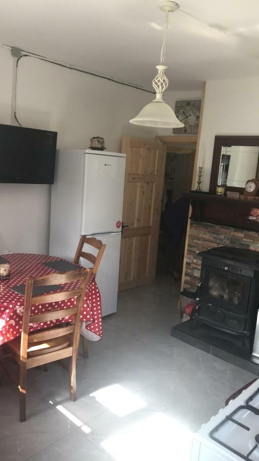 The West House Villa Belmullet ภายนอก รูปภาพ